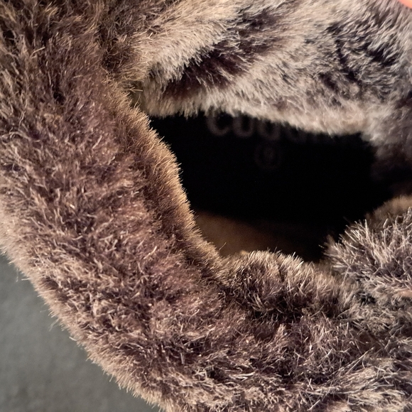 Cobbie Cuddles Women's Boot - Picture 9 of 9